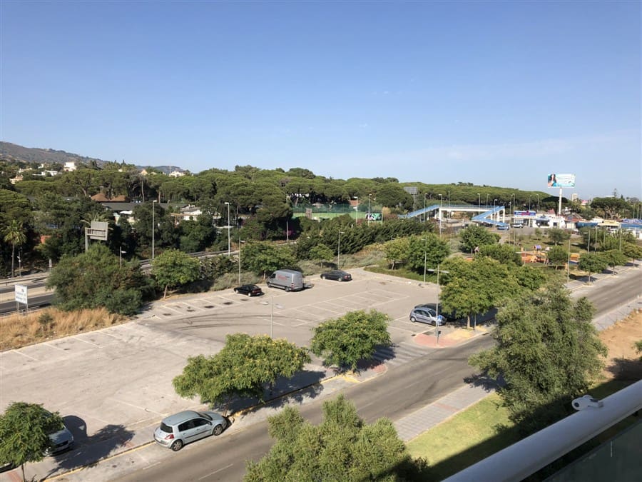 Estudio en Las Chapas en alquiler con piscina - 850 € (Ref: 9655662)