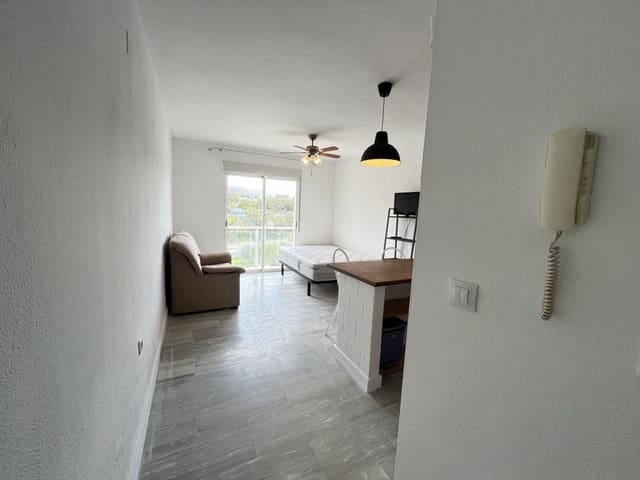 Studio do wynajęcia w Marbella z basenem - 850 € (Ref: 9655662)