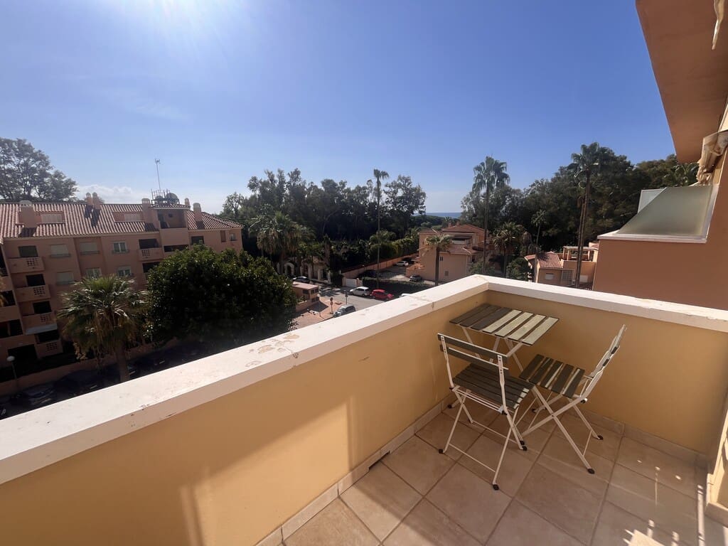 1 bedroom Apartment for rent in Carib Playa with pool - € 1,300 (Ref: 9658322)