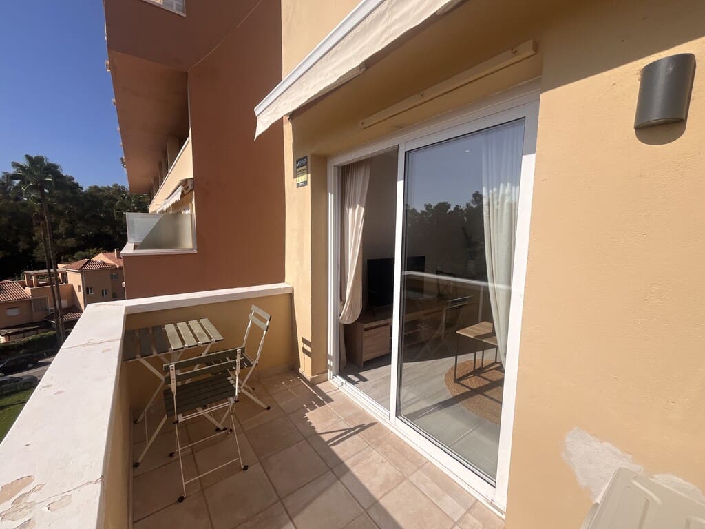 1 bedroom Apartment for rent in Carib Playa with pool - € 1,300 (Ref: 9658322)