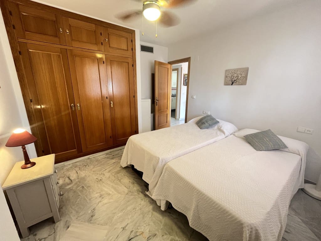 2 bedroom Apartment for rent in Las Chapas with pool garage - € 1,600 (Ref: 9673806)