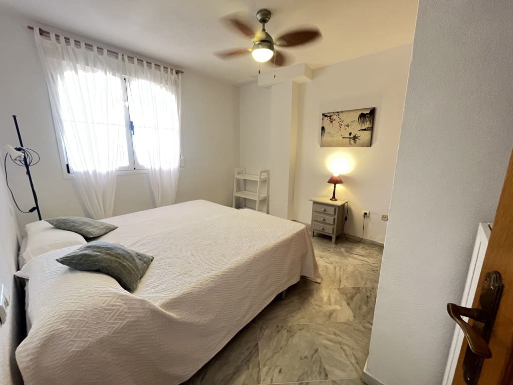 2 bedroom Apartment for rent in Las Chapas with pool garage - € 1,600 (Ref: 9673806)