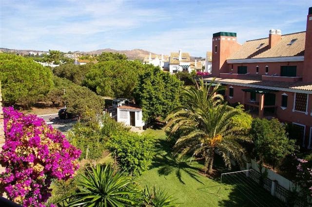 Studio for rent in Marbesa with pool - € 850 (Ref: 9721088)