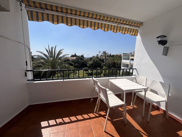 Studio for rent in Marbesa, Marbella with pool - € 850 (Ref: 9721088)