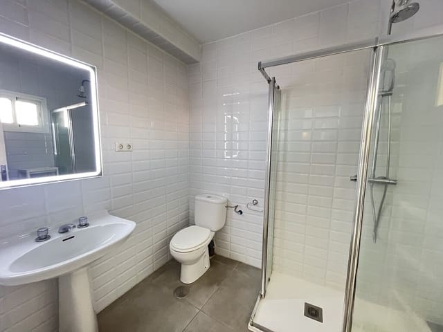 Studio for rent in Marbesa, Marbella with pool - € 850 (Ref: 9721088)