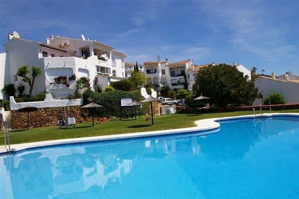 2 soverom Leilighet til salgs i Marbella med svømmebasseng - € 420 000 (Ref: 9777778)