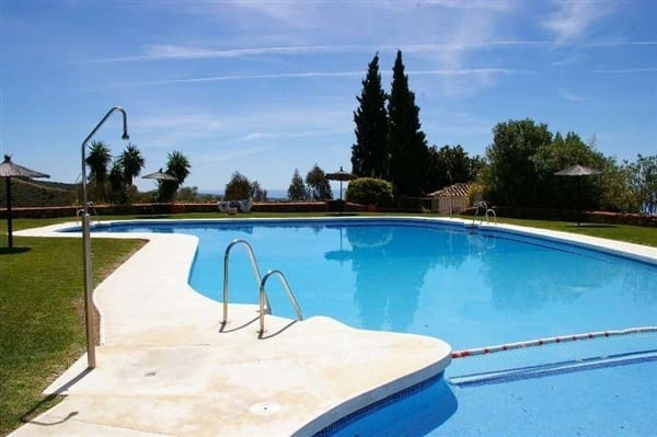 2 soverom Leilighet til salgs i Marbella med svømmebasseng - € 420 000 (Ref: 9777778)