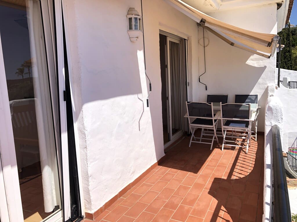 2 soverom Leilighet til salgs i Marbella med svømmebasseng - € 420 000 (Ref: 9777778)