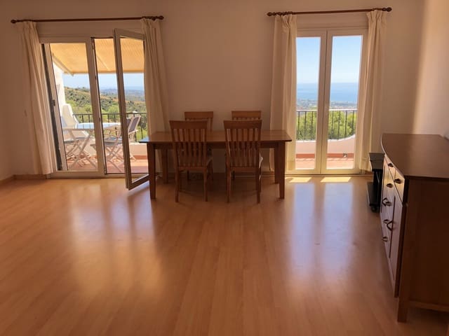 2 bedroom Apartment for sale in Marbella with pool - € 410,000 (Ref: 9777778)