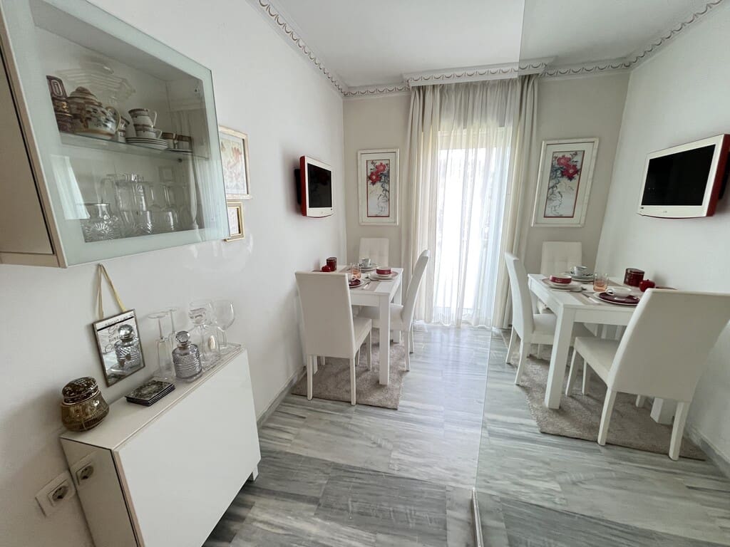 Studio te koop in Las Chapas met zwembad - € 215.000 (Ref: 9790783)