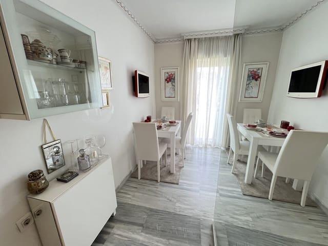 Studio til salg i Las Chapas, Marbella med swimmingpool - € 215.000 (Ref: 9790783)