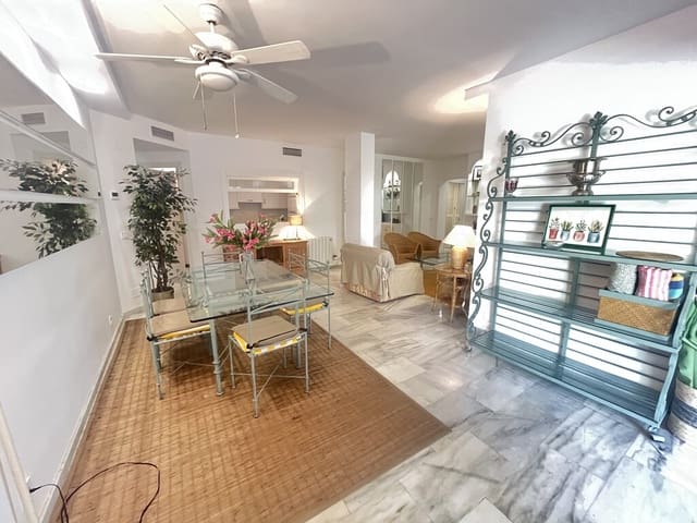 3 bedroom Beach Apartment for rent in Elviria, Marbella with pool - € 1,900 (Ref: 9912696)