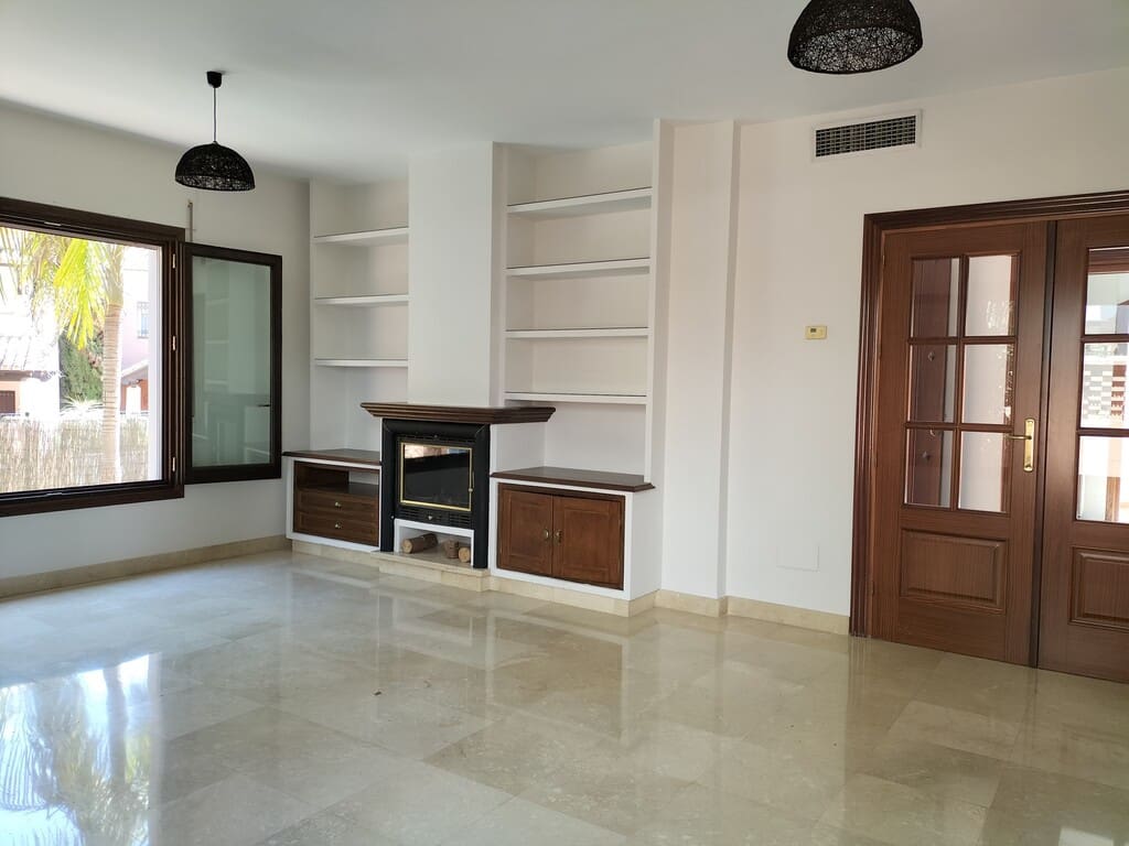4 Zimmer Villa zu verkaufen in Marbella mit Pool Garage - 4.000.000 € (Ref: 9933679)