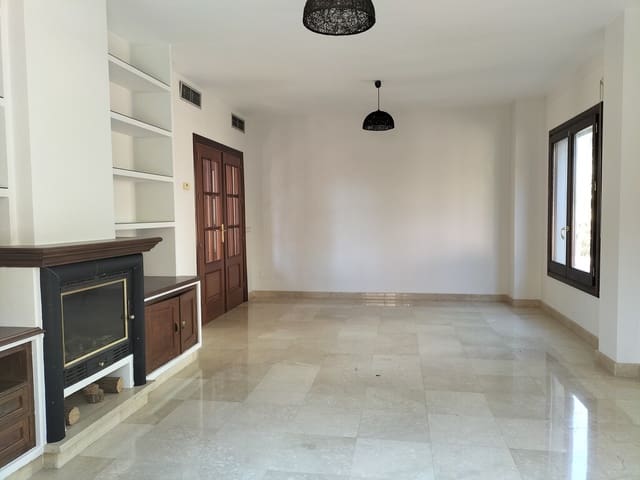 4 Zimmer Villa zu verkaufen in Marbella Centro, Marbella mit Pool Garage - 4.000.000 € (Ref: 9933679)