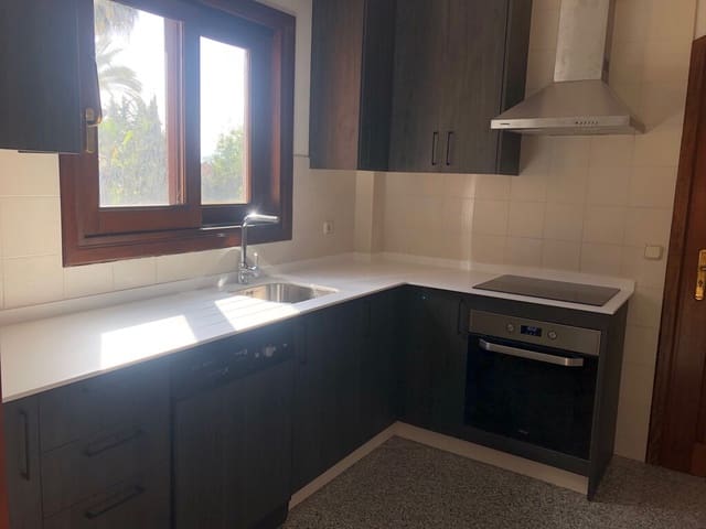 4 Zimmer Villa zu verkaufen in Marbella Centro, Marbella mit Pool Garage - 4.000.000 € (Ref: 9933679)