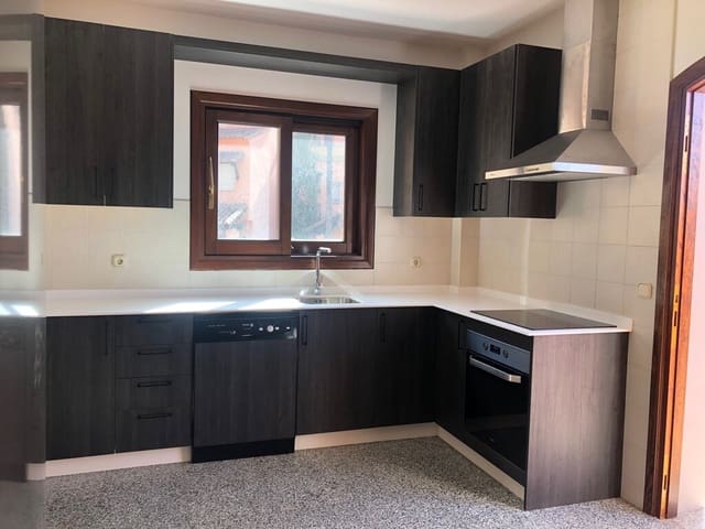 4 Zimmer Villa zu verkaufen in Marbella Centro, Marbella mit Pool Garage - 4.000.000 € (Ref: 9933679)
