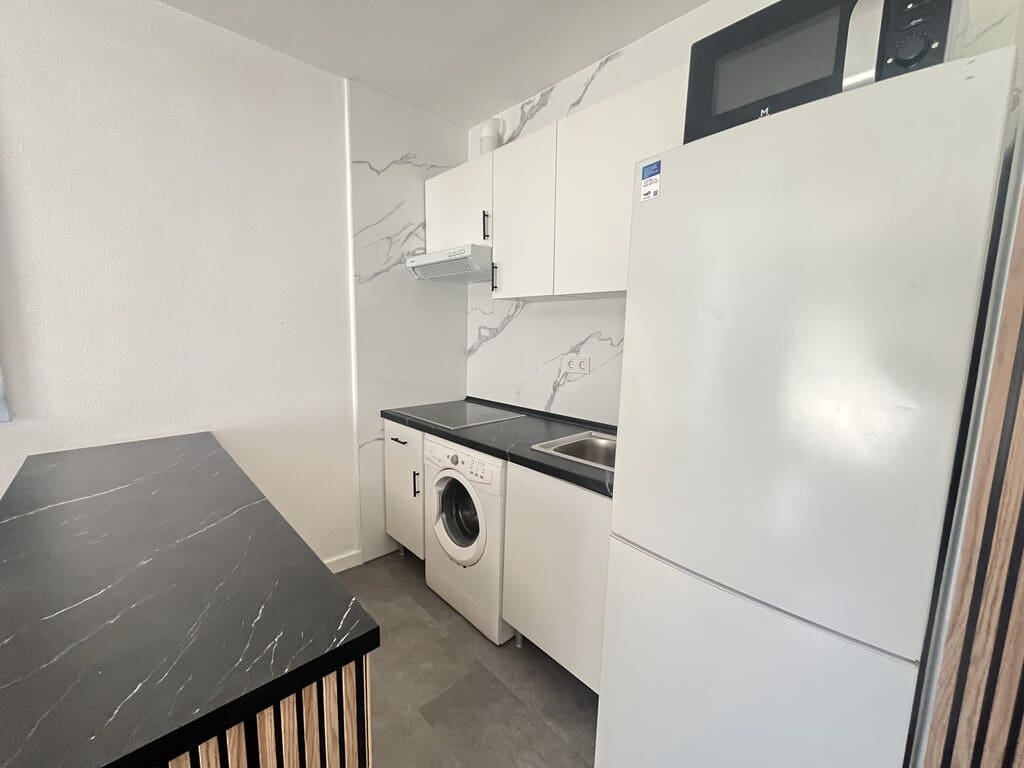 Studio till salu i Las Chapas med pool - 199 500 € (Ref: 9962261)