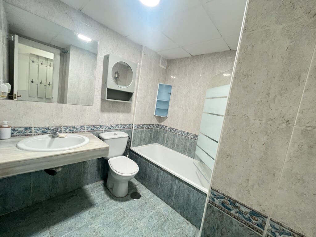 Studio till salu i Las Chapas med pool - 199 500 € (Ref: 9962261)