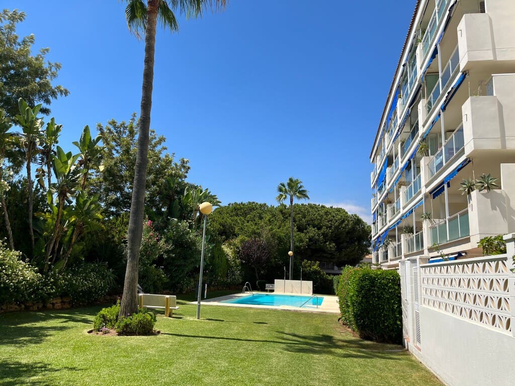 Studio till salu i Las Chapas med pool - 199 500 € (Ref: 9962261)
