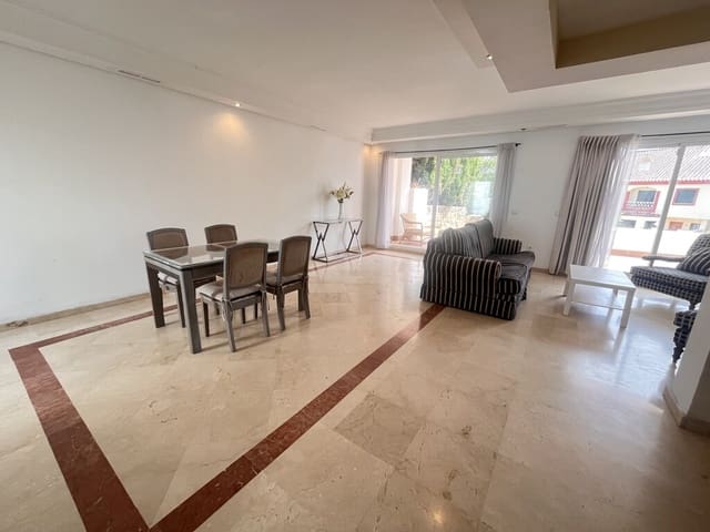 4 soverom Hus til salgs i Golden Mile, Marbella med svømmebasseng garasje - € 1 600 000 (Ref: 9969330)