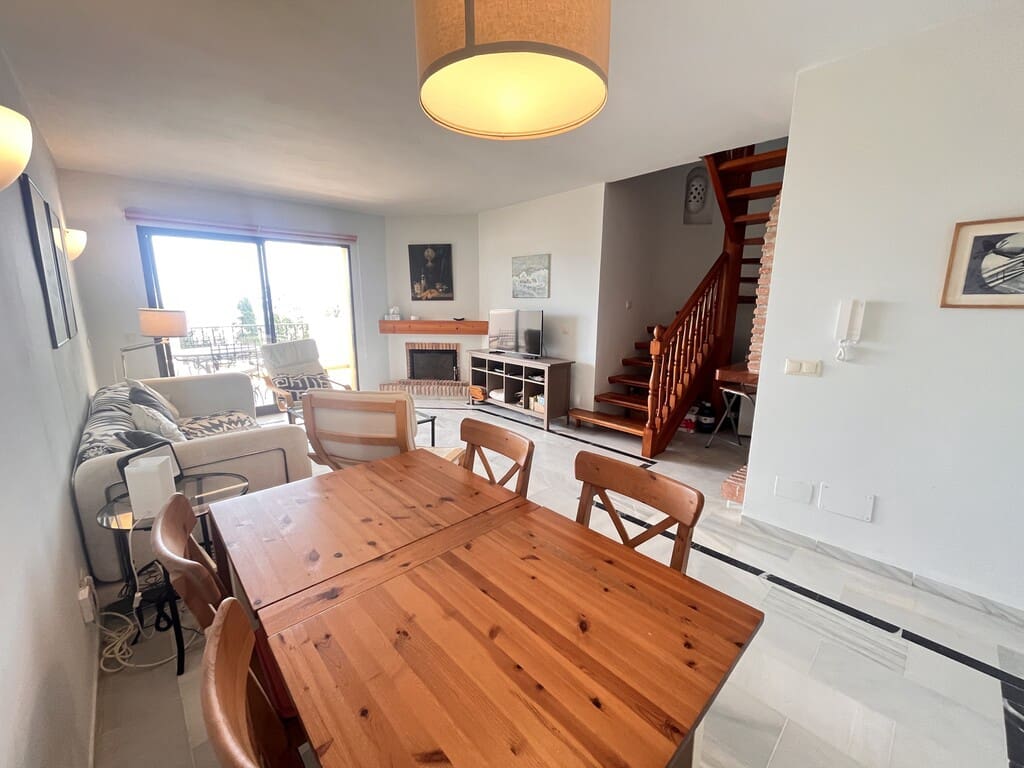 3 bedroom Apartment for rent in Marbella with pool garage - € 2,300 (Ref: 9969331)