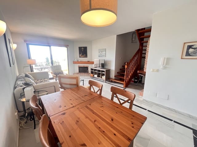 3 sypialnia Apartament do wynajęcia w Marbella z basenem garażem - 2 300 € (Ref: 9969331)
