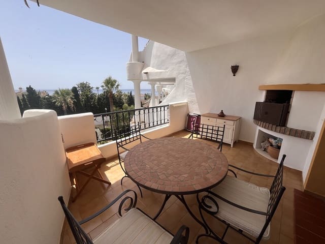 3 sypialnia Apartament do wynajęcia w Marbella z basenem garażem - 2 300 € (Ref: 9969331)