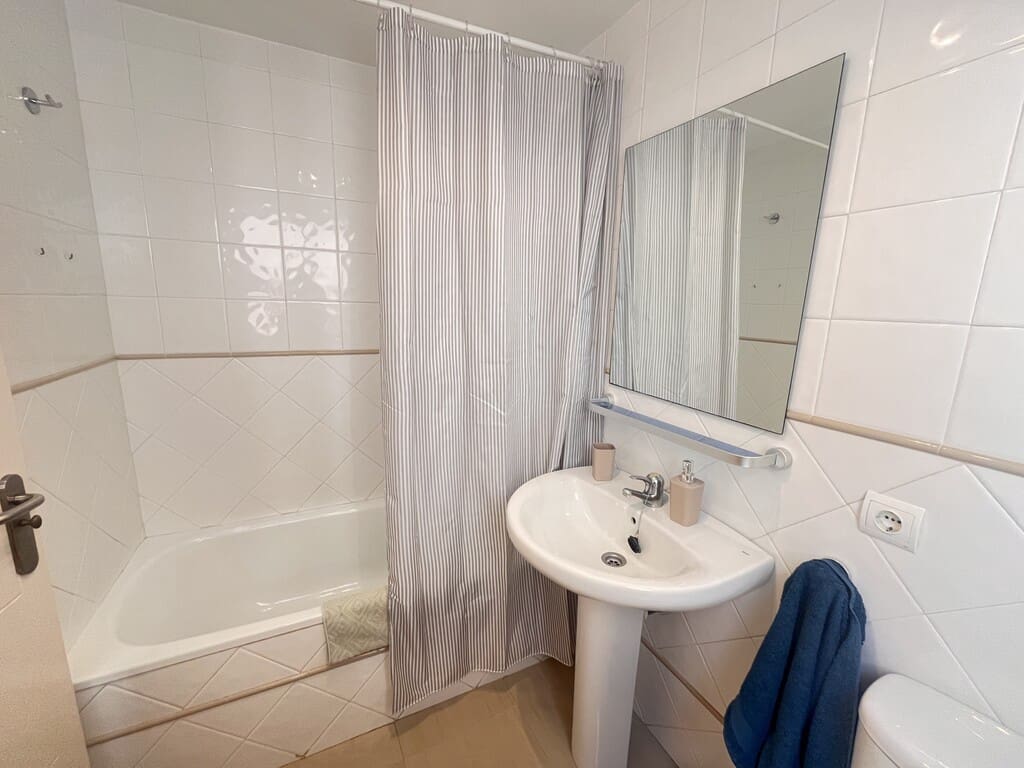 Studio til leie i Marbella - € 1 200 (Ref: 9976867)