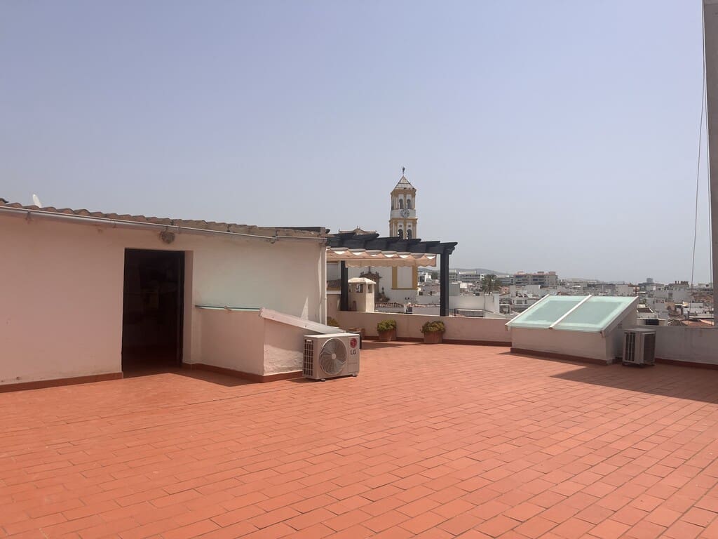 Studio til leie i Marbella - € 1 200 (Ref: 9976867)