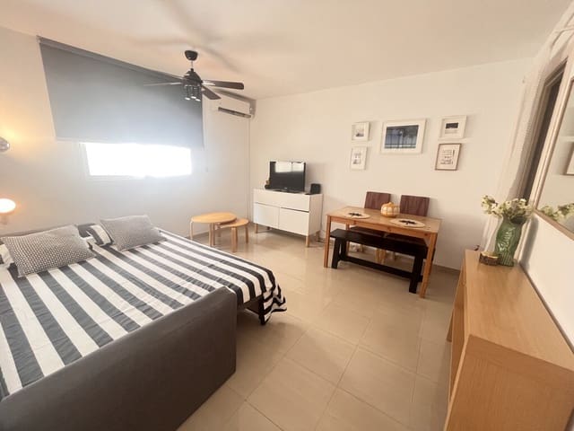 Studio til leie i Marbella Centro, Marbella - € 1 200 (Ref: 9976867)