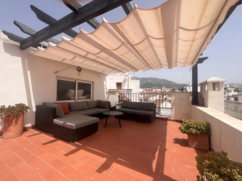 Studio til leie i Marbella - € 1 200 (Ref: 9976867)