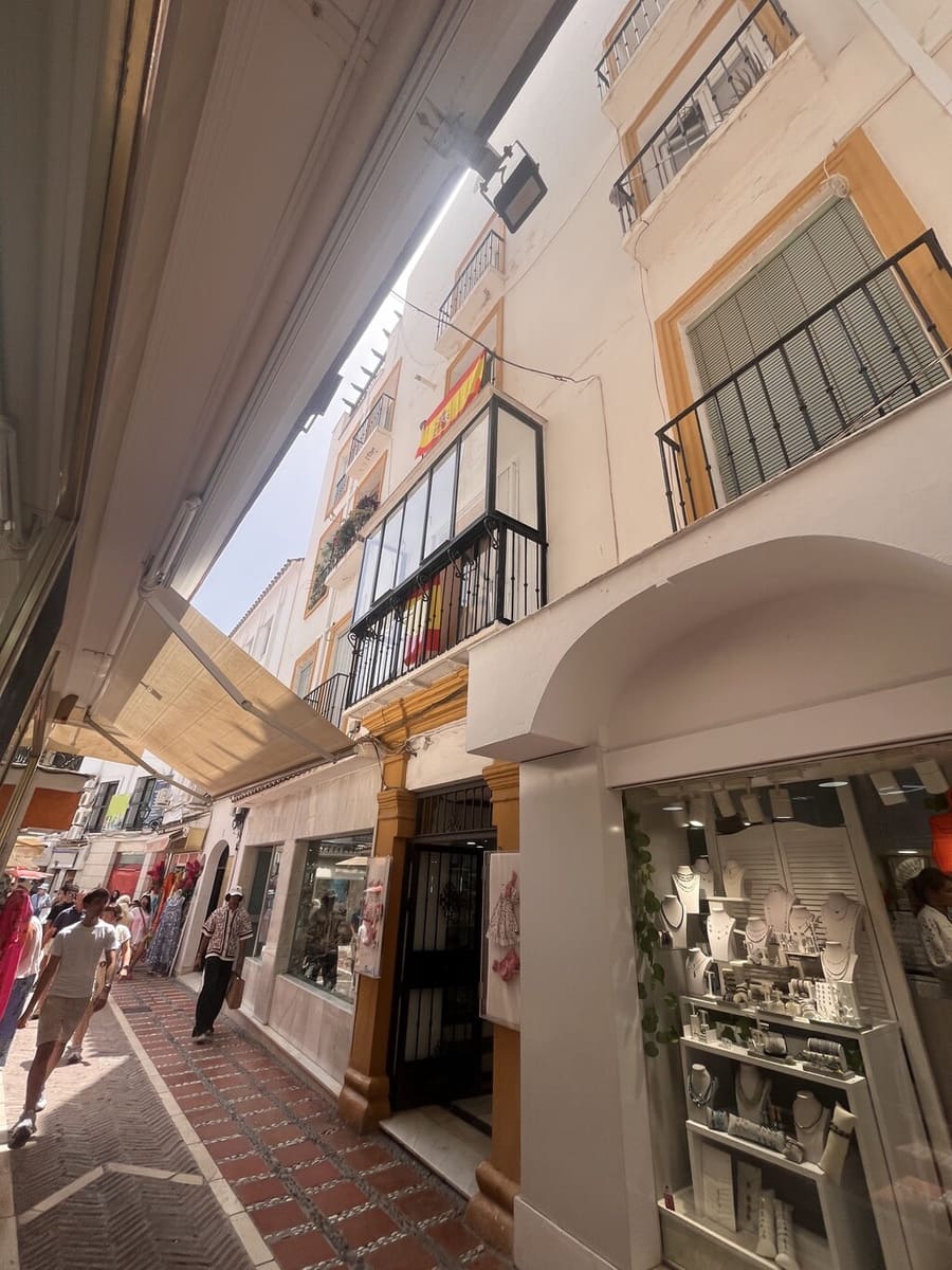 Studio til leie i Marbella - € 1 200 (Ref: 9976867)
