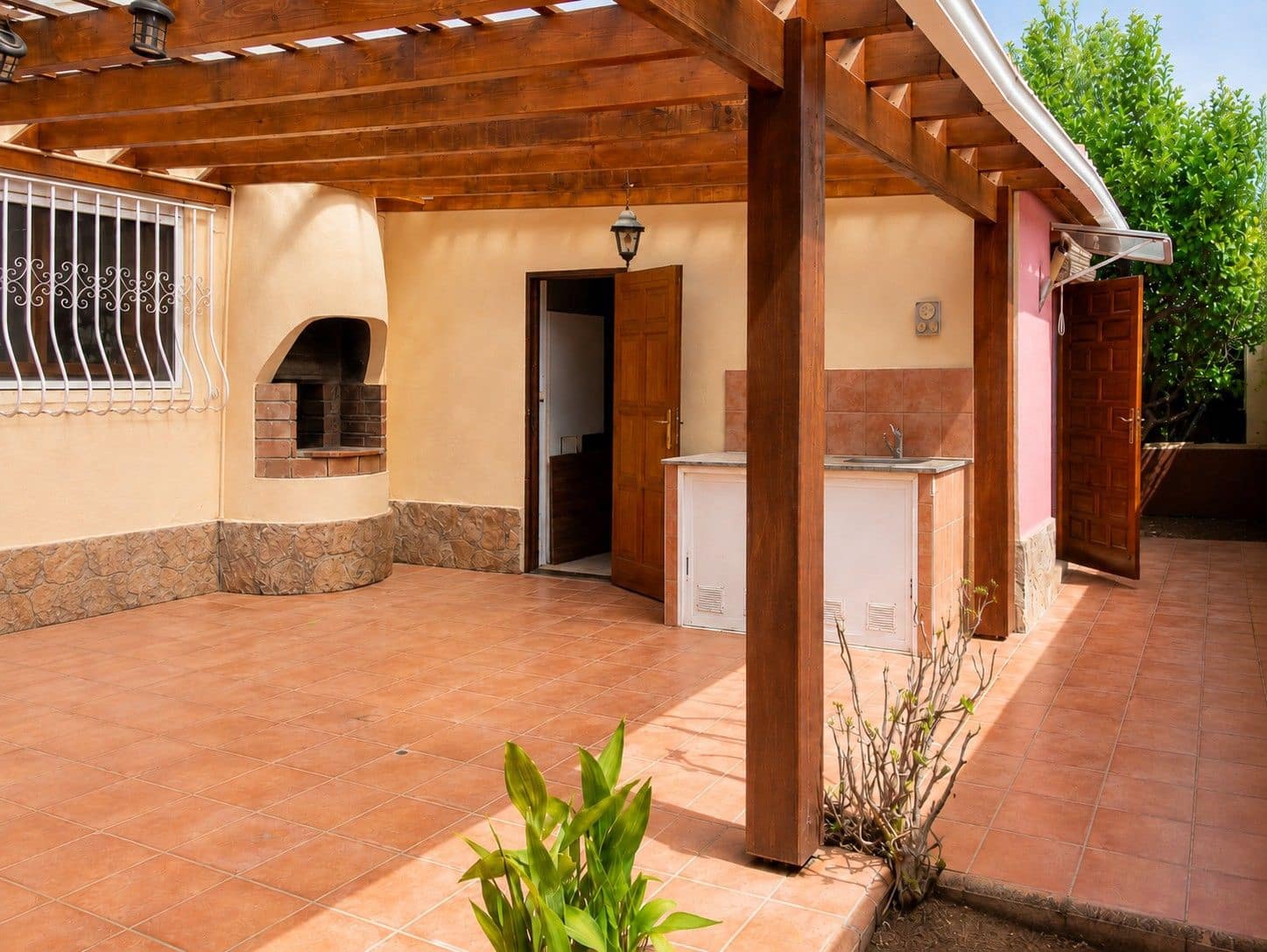 3 bedroom Villa for sale in Els Poblets with garage - € 349,000 (Ref: 10042157)