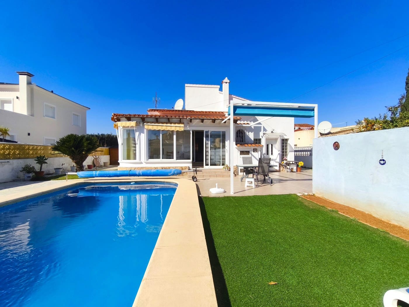 3 bedroom Villa for sale in Els Poblets with pool garage - € 460,000 (Ref: 10042316)