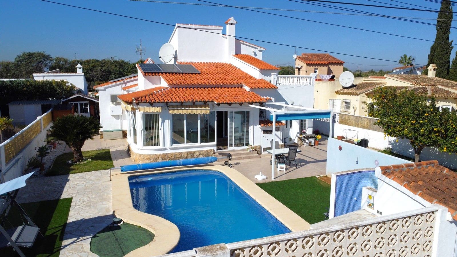 3 bedroom Villa for sale in Els Poblets with pool garage - € 460,000 (Ref: 10042316)