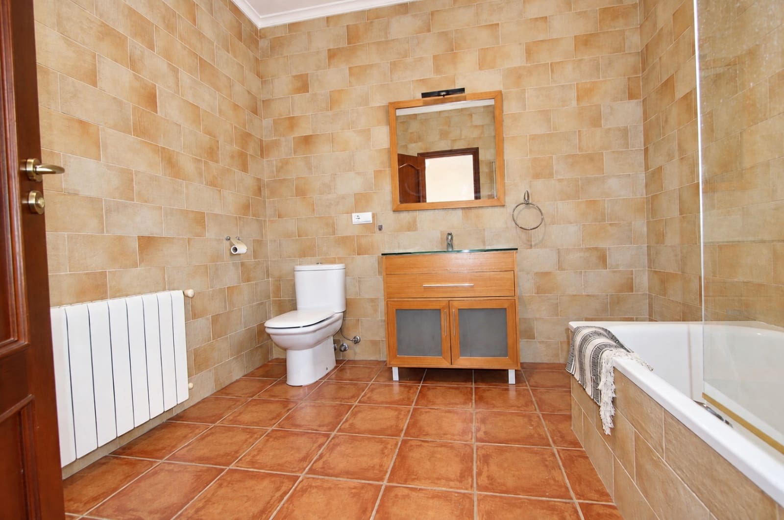 5 bedroom Villa for sale in Orba with pool garage - € 645,000 (Ref: 10042322)