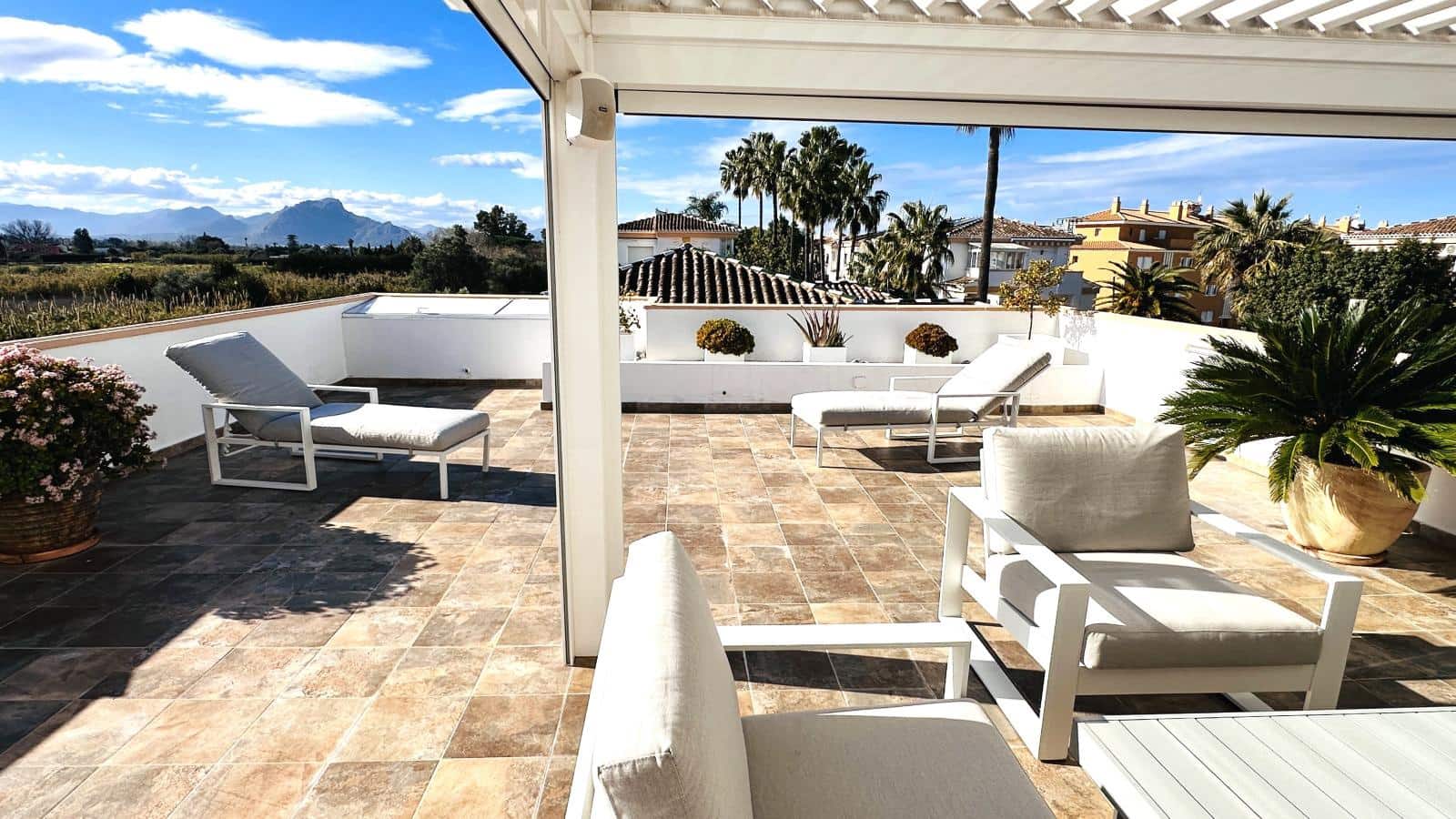 4 sypialnia Penthouse na sprzedaż w Denia z basenem garażem - 659 000 € (Ref: 10044149)