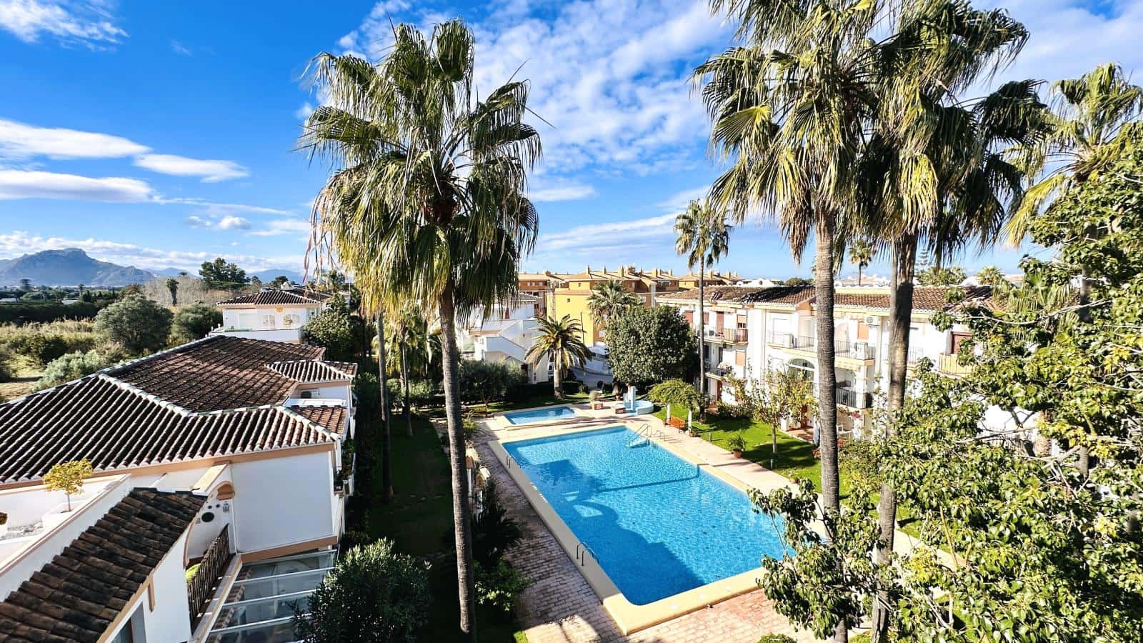 4 sypialnia Penthouse na sprzedaż w Denia z basenem garażem - 659 000 € (Ref: 10044149)