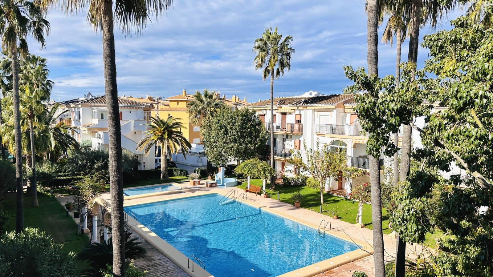 4 sypialnia Penthouse na sprzedaż w Denia z basenem garażem - 659 000 € (Ref: 10044149)