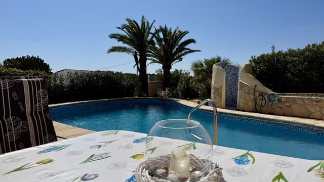 4 soveværelse Villa til salg i Moraira, Teulada-Moraira med swimmingpool garage - € 845.000 (Ref: 10044150)
