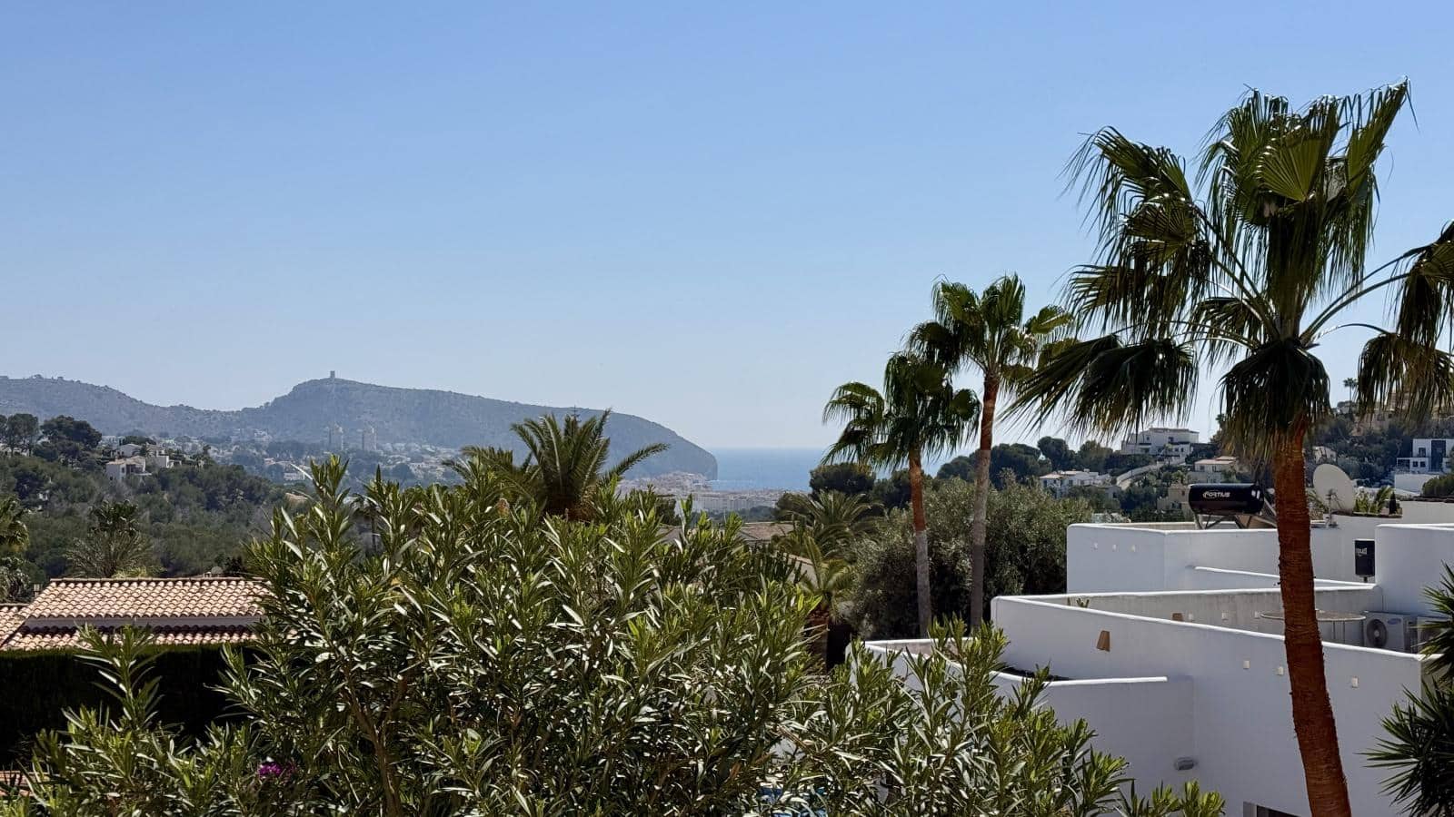 4 soveværelse Villa til salg i Moraira med swimmingpool garage - € 845.000 (Ref: 10044150)