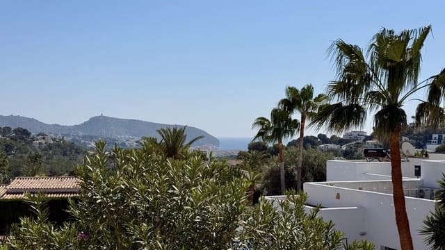 4 soveværelse Villa til salg i Moraira, Teulada-Moraira med swimmingpool garage - € 845.000 (Ref: 10044150)