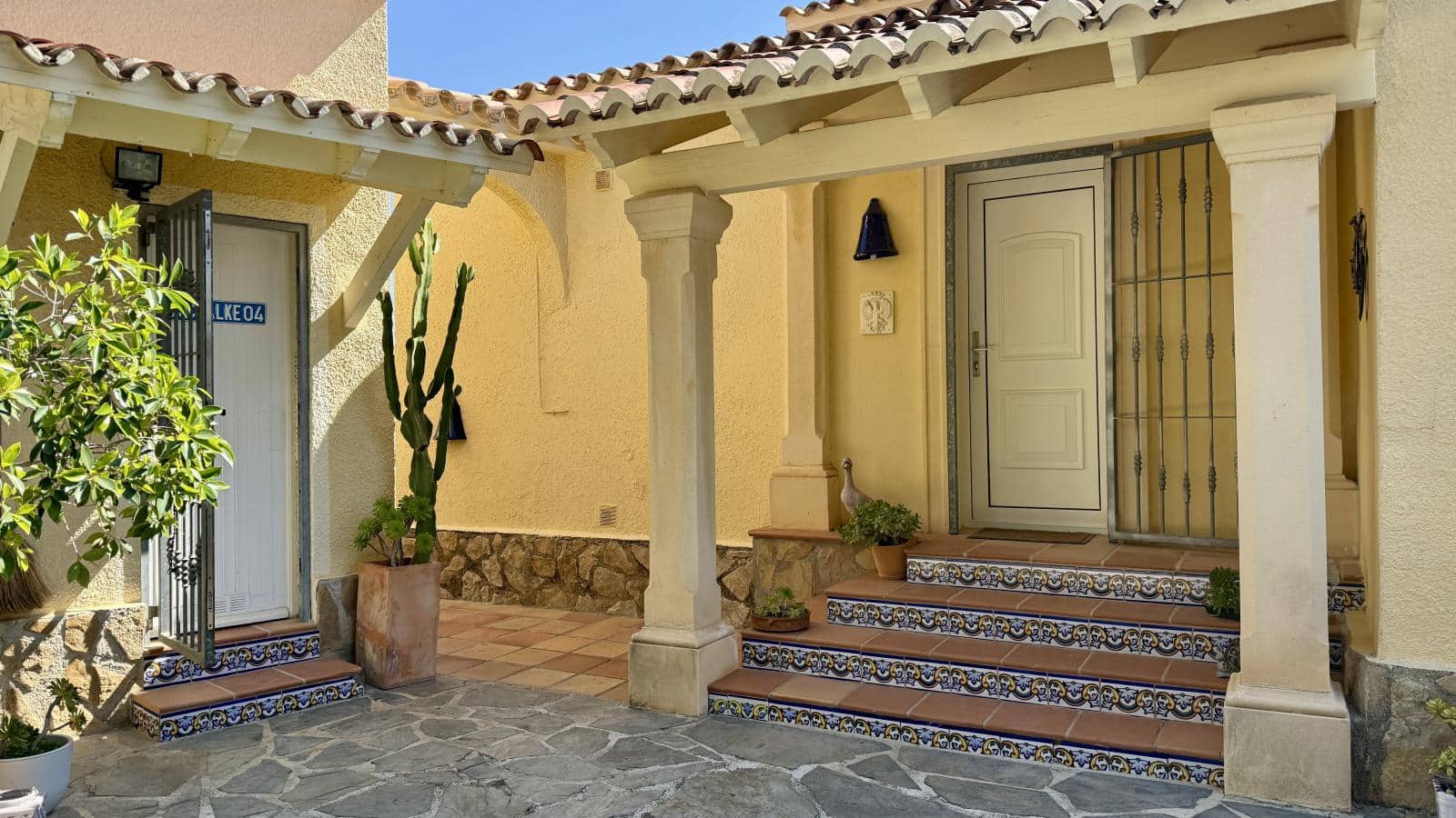 4 soveværelse Villa til salg i Moraira med swimmingpool garage - € 845.000 (Ref: 10044150)