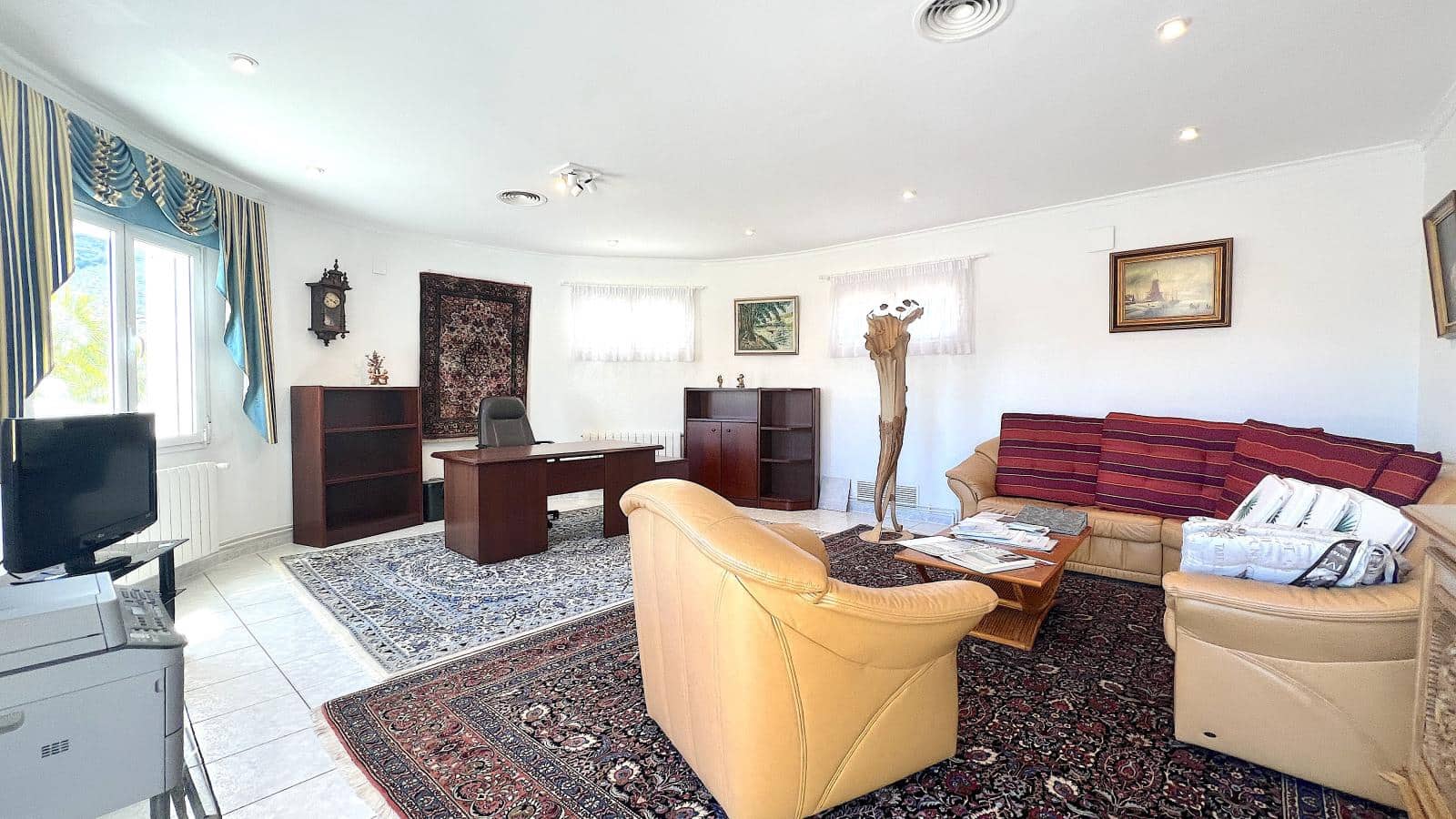 4 Zimmer Villa zu verkaufen in Denia mit Pool Garage - 890.000 € (Ref: 10044151)