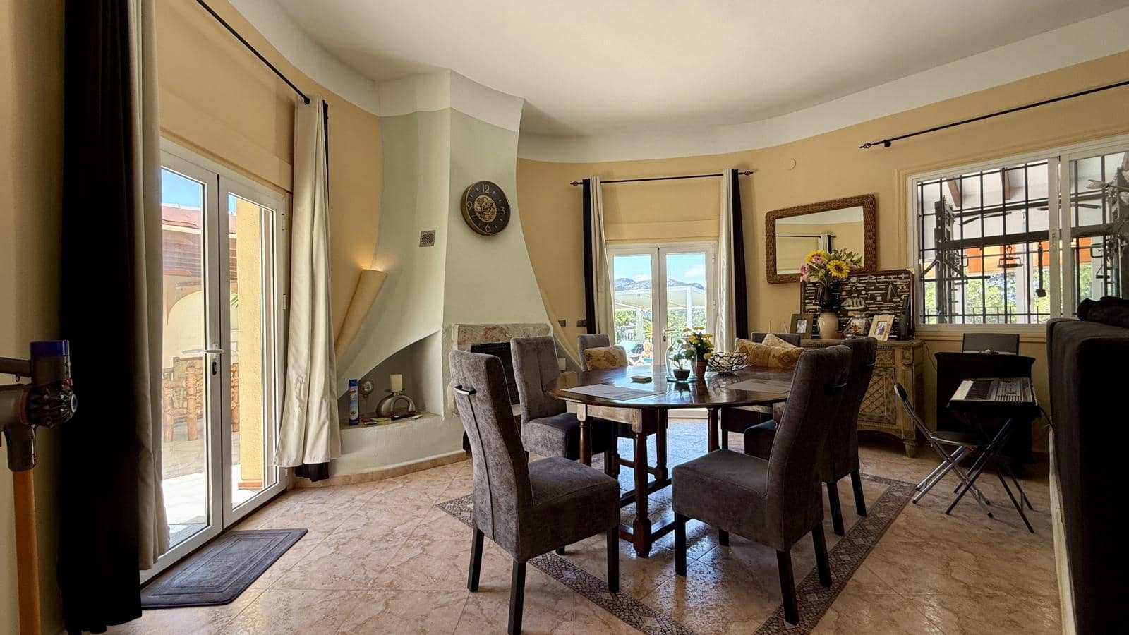 4 camera da letto Villa in vendita in Pego con piscina - 790.000 € (Rif: 10044153)
