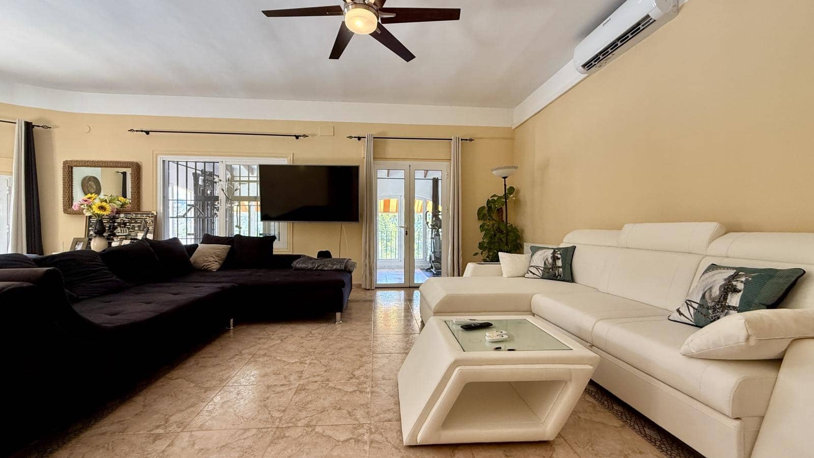 4 camera da letto Villa in vendita in Pego con piscina - 790.000 € (Rif: 10044153)