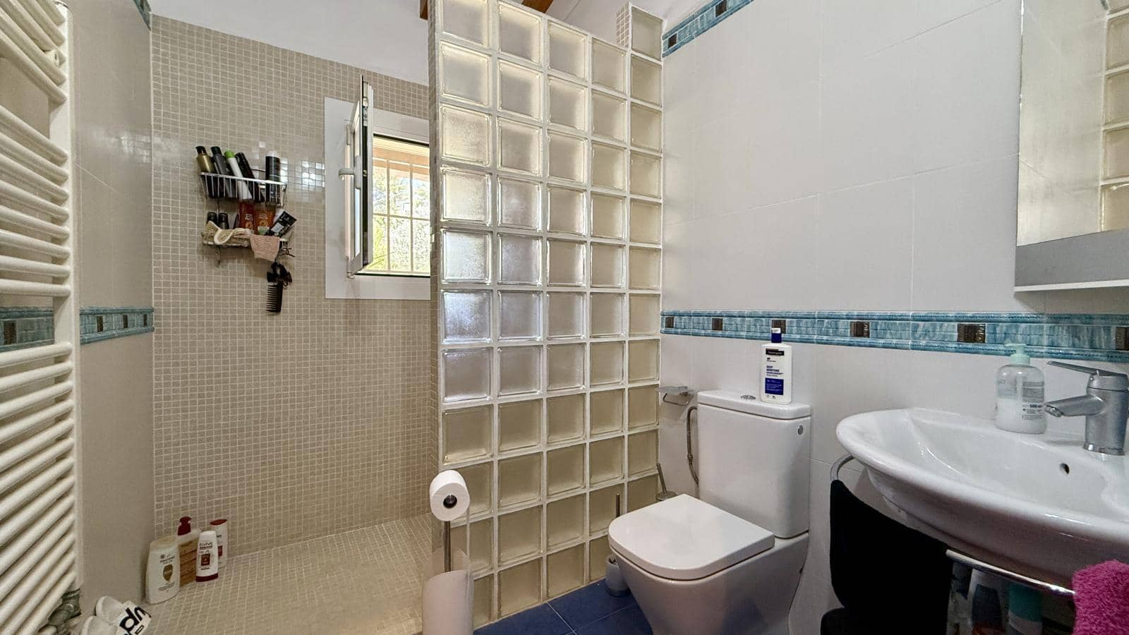 4 camera da letto Villa in vendita in Pego con piscina - 790.000 € (Rif: 10044153)