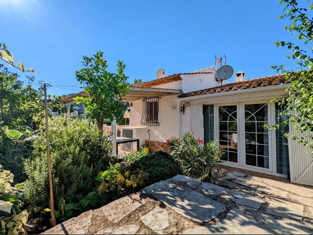 3 sovrum Villa till salu i Pedreguer med pool garage - 525 000 € (Ref: 10070299)