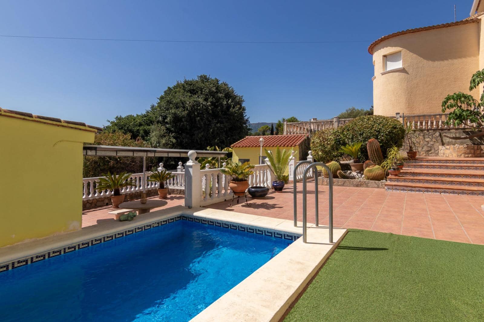 3 soveværelse Villa til salg i Tormos med swimmingpool garage - € 475.000 (Ref: 10138976)
