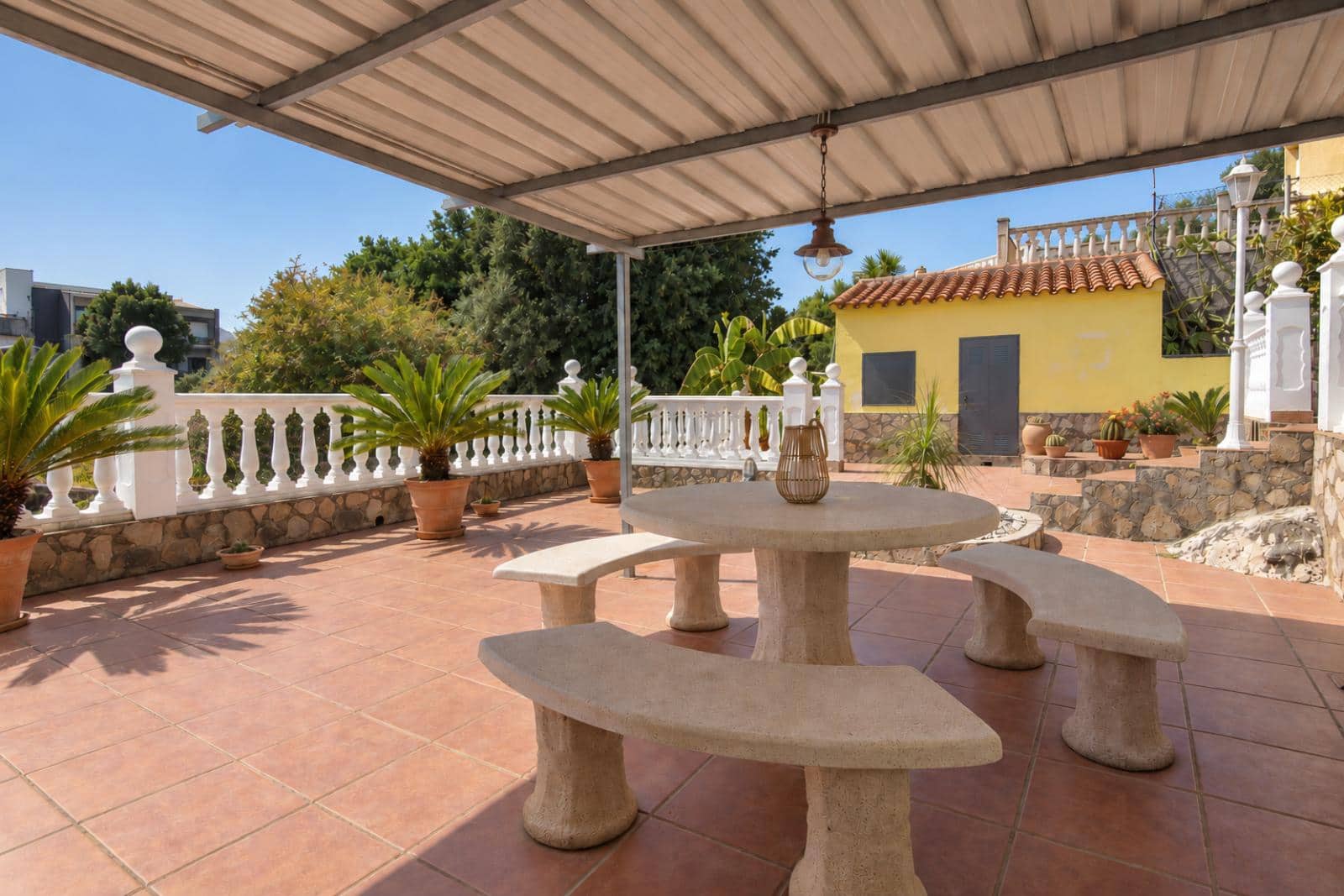 3 soveværelse Villa til salg i Tormos med swimmingpool garage - € 475.000 (Ref: 10138976)